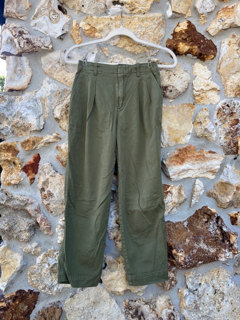 GAP teen Khaki Chinos army green classic pleated